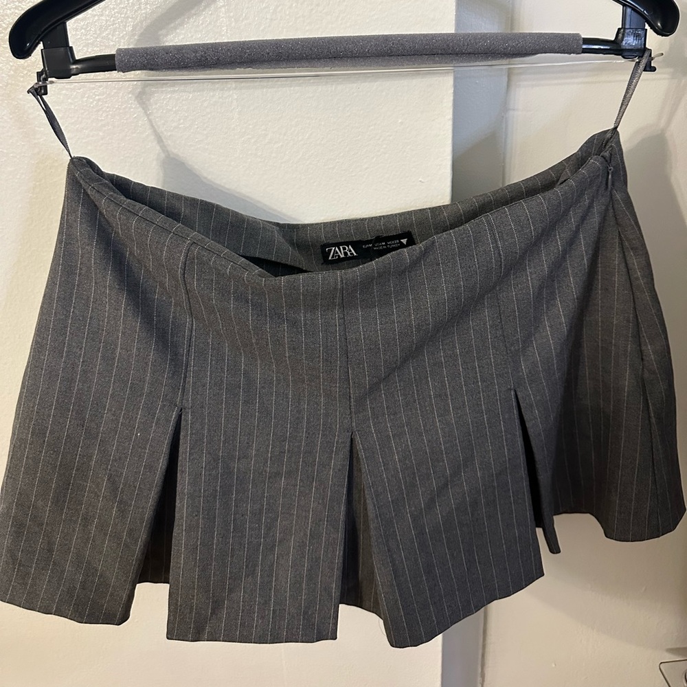 Zara pleated mini skirt
